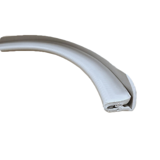 Abdeckprofil mit Lippe 5,1m